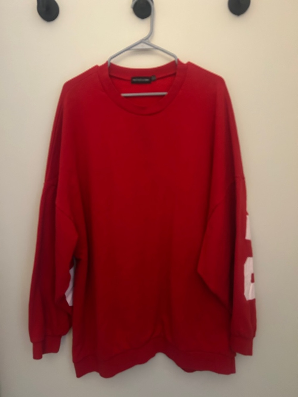 PrettyLittleThing Red Oversized Crewneck Sweatshirt
